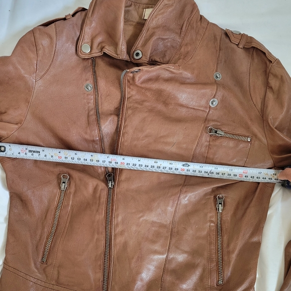 Leather Jacket - Picture 6 of 6